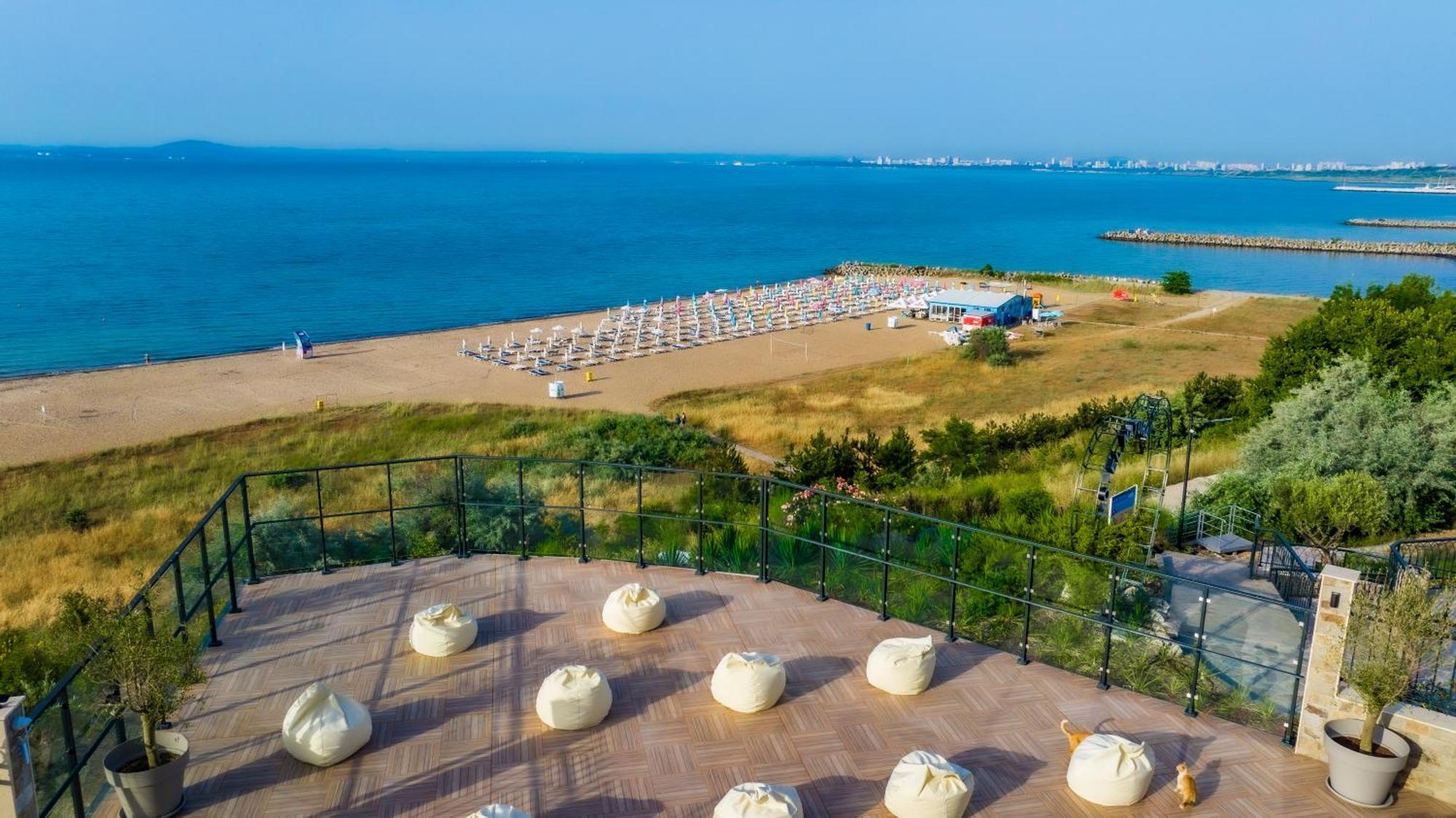 Natura All Seasons Boutique Hotel Burgas City Exterior foto